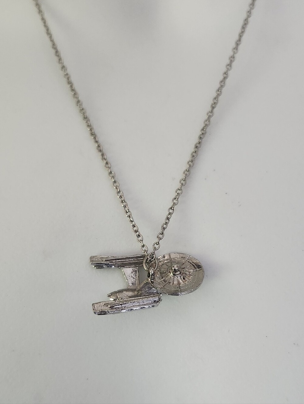 Stsrtrek Enterprise Pendant Necklace in Silver Tone